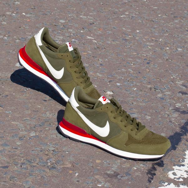 schuh nike internationalist