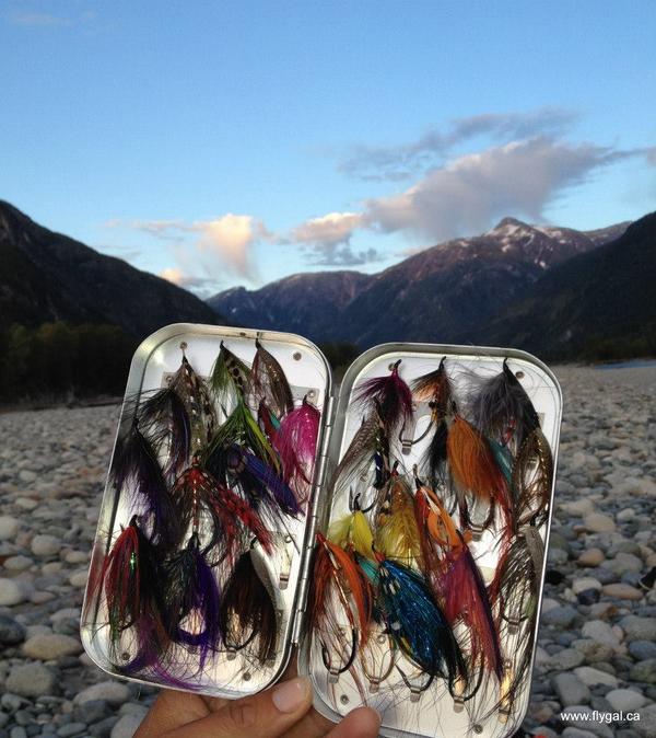 FishDrift's tweet image. Some awesome flies. Shot by @AprilVokey , can't wait for Fall! #flyfishing #fishing #driftfishing #fishdrift #drifter