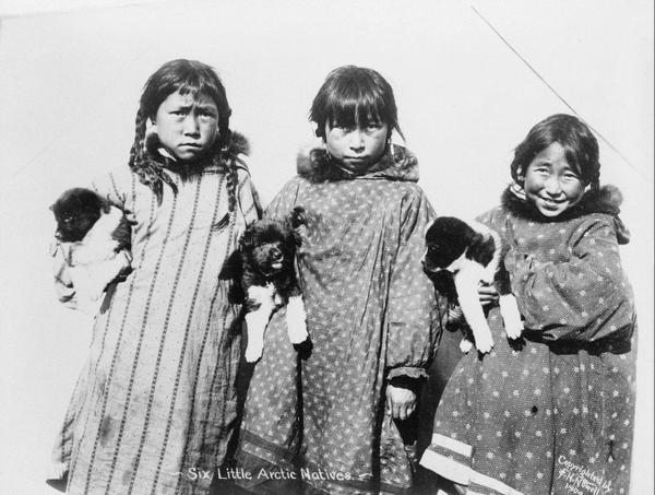 Иннуиты какой народ. Инуиты. Эскимоски. Инуиты девушки. Иннуиты фото.