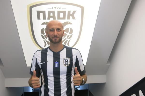 petrostra's tweet photo. "@PAOK_FC: Παίκτης του #PAOK ο #Papadopoulos http://t.co/9HkKBOTwQE http://t.co/3YTIbfLdhA" @astras13