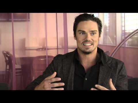 Cest lanniversaire de Jay Ryan aujourdhui ! Happy Birthday Jay  xx 