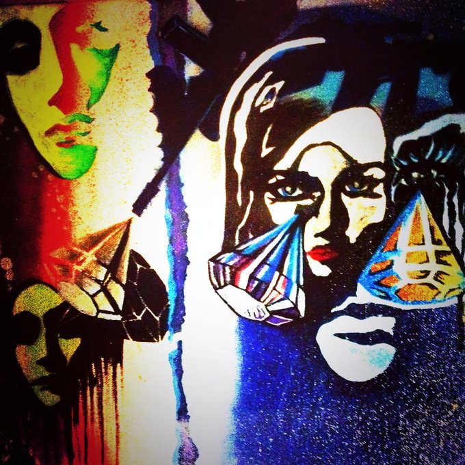 Finished the chair, still working on this canvas... http://t.co/d5ZlcGOann