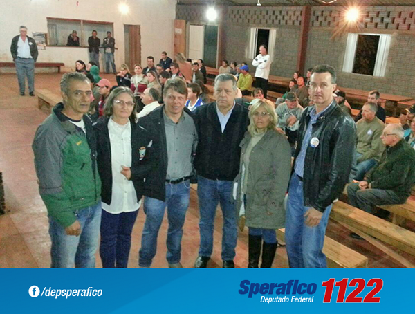 Bom dia! Estive na linda cidade de Santa Lúcia para uma reunião com o ex prefeito Renato e vereadores.