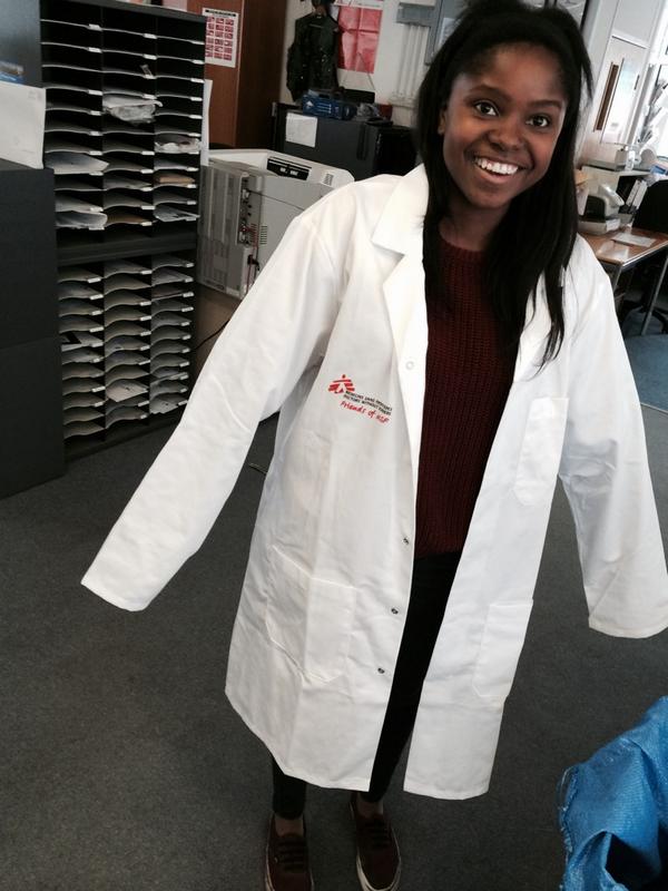 MSF_uk's tweet photo. Alex and Chowa model our brand new @FoMSFUK_Ireland coats making their way to our fantastic students #docsintraining http://t.co/uOXkcmGimC