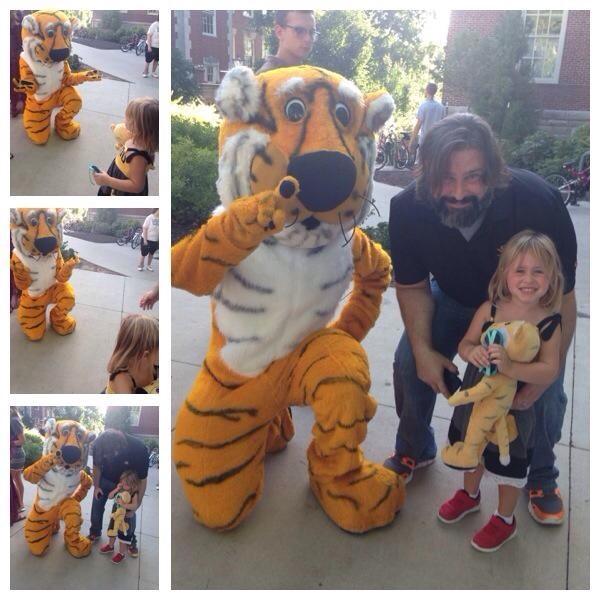 Chad A Rose tweet media