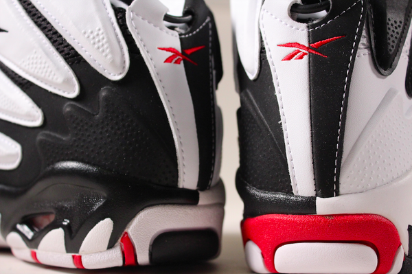 DTLRVILLA's tweet photo. Blast Off: http://t.co/ZoUtupyh2n http://t.co/0xOc7EanbV