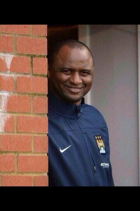 AlexDobbins's tweet photo. “@SundayChants: When you hear a drunk girl say 'I've lost all my mates' http://t.co/etdyQETZuy”hahahaha I'll look after you babezzz 🍺👀