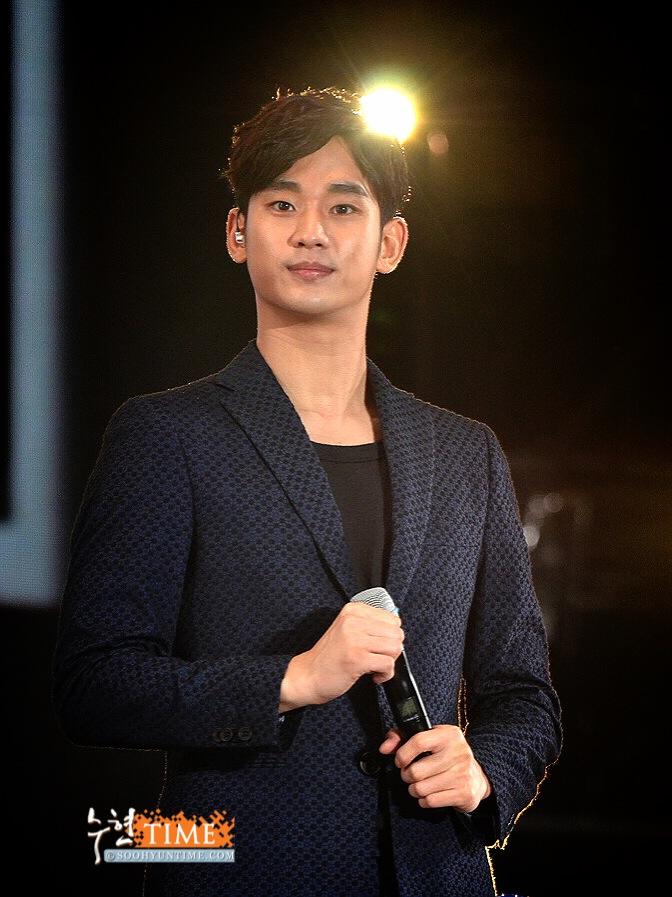 BwNpnVGCEAEAsv5.jpg:large