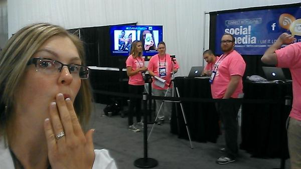 AshtasticT's tweet image. Oops, I may have been too loud this morning .. #USANAselfie #loud #interrupting