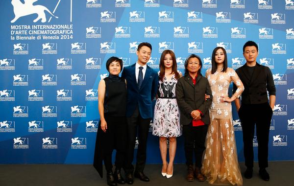 NEUTRYcom's tweet image. Alcuni di noi sono alla 71ª edizione della Mostra del cinema di Venezia.
L’augurio di un buon weekend con lo scat...