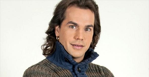 LaTVcomentada's tweet photo. ¿Era @Pepeflores1306 tu concursante favorito de GH12+1?

RT - Sí
FAV - No http://t.co/ic2WrPj7GQ