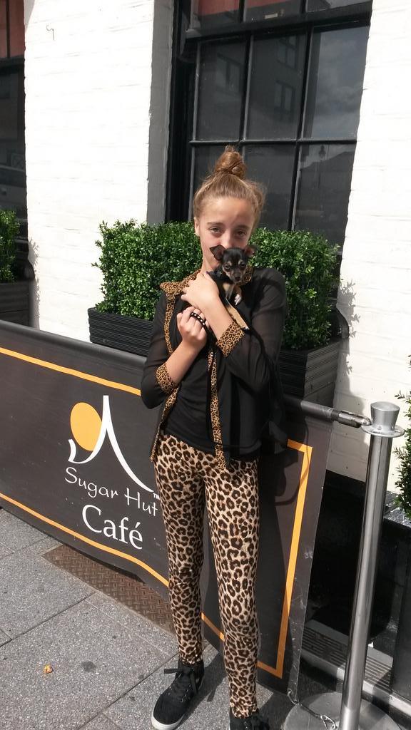 AnnieGoose80's tweet photo. @JoeyEssex_  took my daughter &amp; tea cup chihuahua Porscha 2 Brentwood 2day BUT didnt find ur shop pls say Hi #gutted http://t.co/Y6je9quMXn