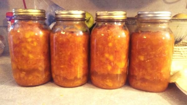 truKSmith's tweet photo. First solo canning experiment = success. 
4 quarts of homemade peach salsa. #watchyourbackrachelray http://t.co/Q3RbvmDkB5