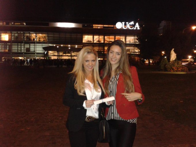“@GiuliMaglietti: Feliz día Dra. @alemaglietti !!!! Siempre orgullosa de vos! http://t.co/8z2sJmIPjw”/