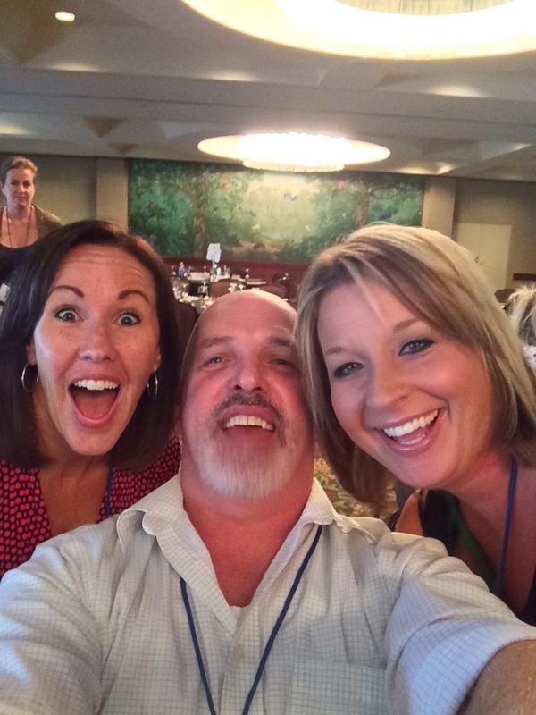 AlexL_Fleming's tweet photo. Feeling the love at the #aprameeting is why I #lovemyjob at @AlliedPRA http://t.co/AqORfZGITT