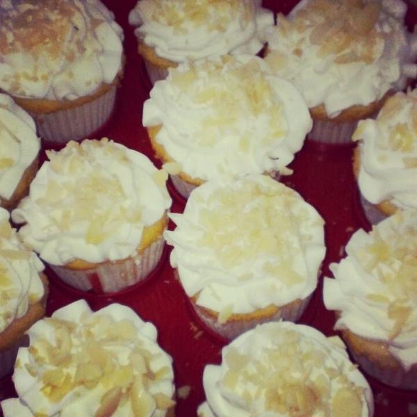 We were busy in the kitchen today #yonniebakescake #strawberry #yummy #Jamaica #foodporn #happy