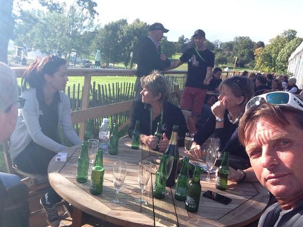 DanJocelyn's tweet photo. Made it, beautiful evening. #ridersbar #weg http://t.co/dkaF0x7AcE