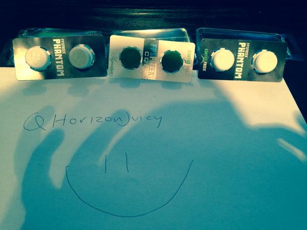 JJuicy's tweet image. &quot;GIVEAWAY&quot;
Giving away 3 pairs of Kontrol Freeks.
(Must RT &amp;amp; Follow @HorizonJuicy &amp;amp; @KontrolFreek)