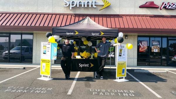 SWNW_SG's tweet photo. Medford ready to spread the word! #ItsANewDayForData http://t.co/Gt6eqYrV5w