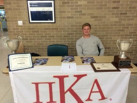 Come visit us at the union today from 1-3pm!! #WIU18