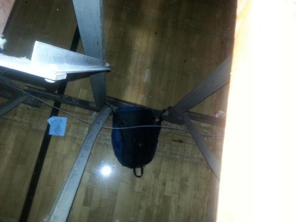 jake_b_og's tweet photo. Steve og dropped his backpack #assemblyproblems http://t.co/YYpZU9XiYb
