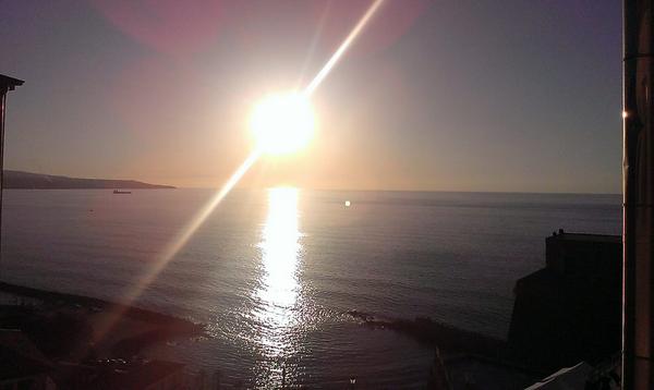 Buon Pomeriggio...
A PIzzo... Ogni tramonto... è così...
quisoverato.com