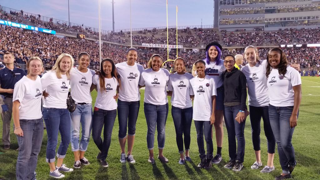UConn wbb at the Rent The Boneyard