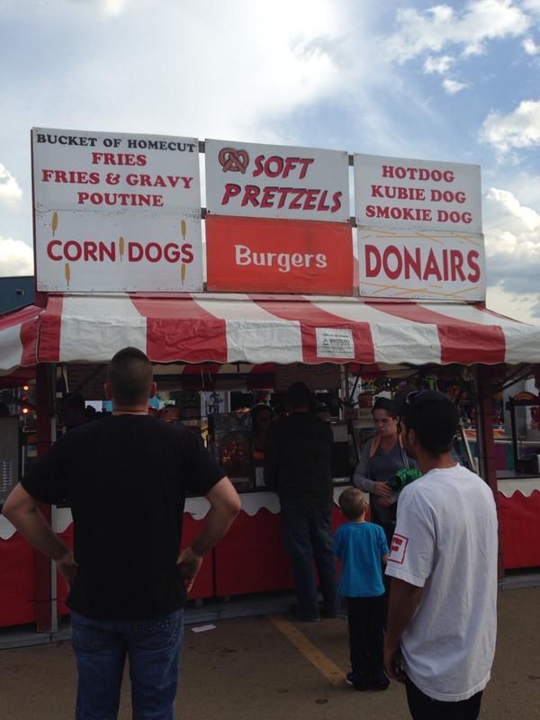 Sustainival's tweet image. Dinner&apos;s served! #yummymenu #fries #donairs #corndogs @Sustainival #ymm