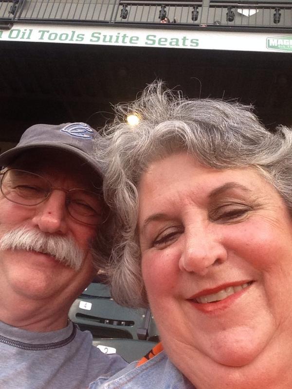 ColesHSPayne's tweet photo. Enjoying a Friday night date with my hubby. Be the first to id where we are and get to drop a daily grade. http://t.co/asD52l3e15