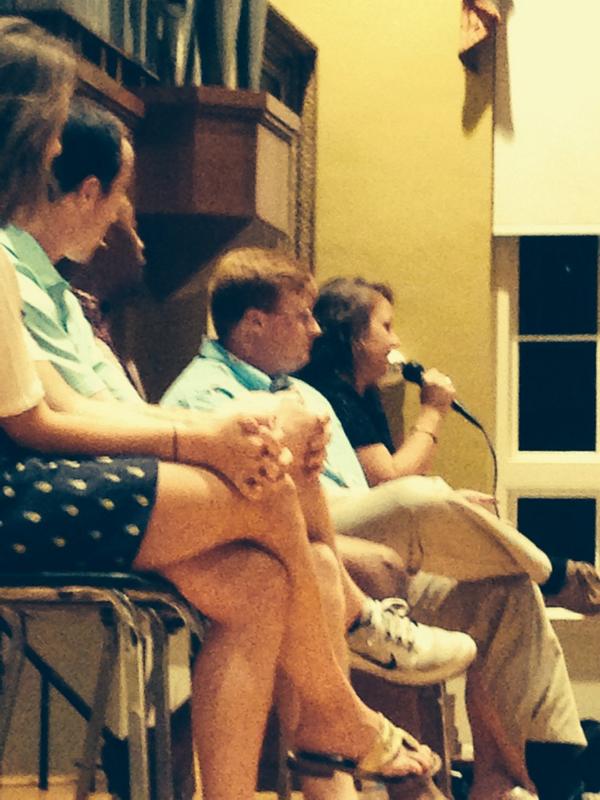 R_Hurley23's tweet photo. Energetic Campus leaders meeting with new students @woffordcollege #woco2018 thanks O-staff! http://t.co/9LBQR86ysQ
