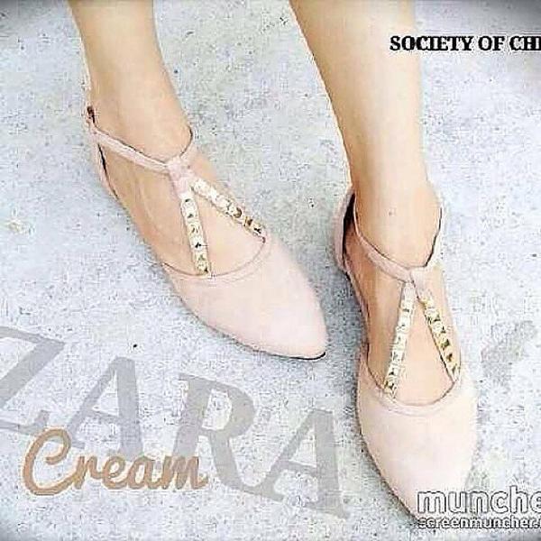 shoesflats's tweet photo. 95.000 http://t.co/uhfaKdx7mW