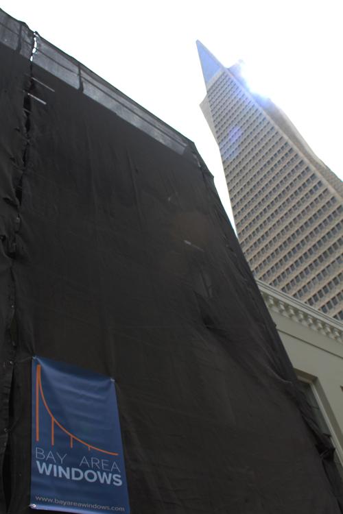 BayArea_Windows's tweet photo. Banner Day.  Montgomery St. SF http://t.co/gw4w8mJ8vN