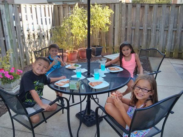 aaronwardellis's tweet photo. Ellis O'Shea pizza party! Crazy Friday night #livin_itUP http://t.co/qaBD3LlodO