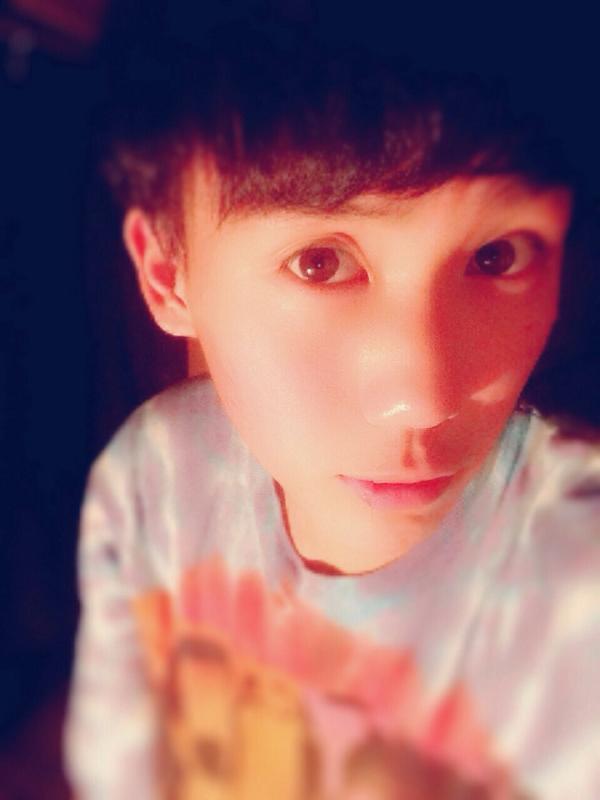 fashon_LIFE's tweet photo. ＃同一人物
#フォロワーさんがぶわぁぁぁぁぁぁぁあって増えてほしいです
＃ファボもいいけどリツイートのほうがいいよね…
#高2
#とぷが引用
#渋原民 http://t.co/KaFF8kPh0e
