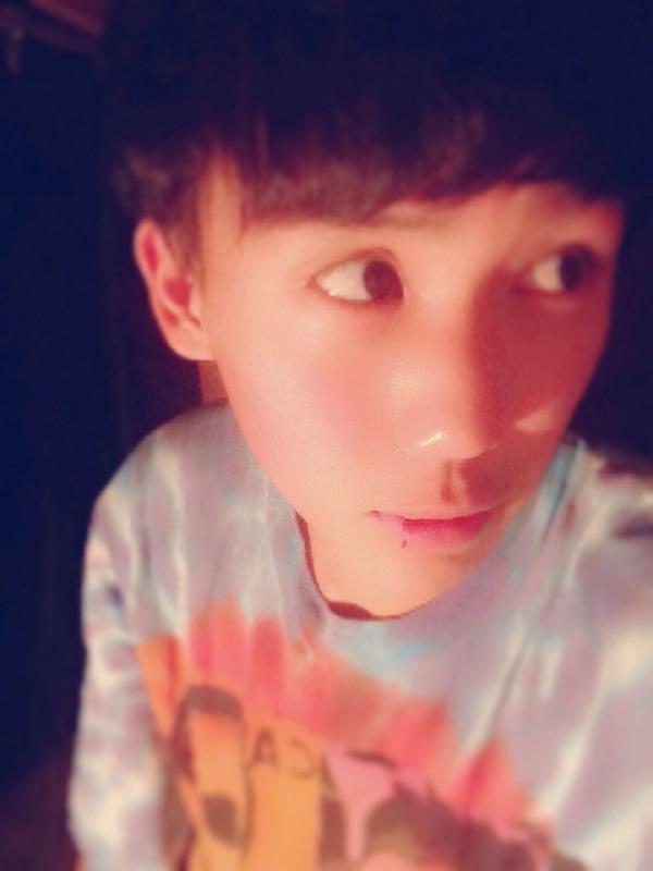 fashon_LIFE's tweet photo. ＃同一人物
#フォロワーさんがぶわぁぁぁぁぁぁぁあって増えてほしいです
＃ファボもいいけどリツイートのほうがいいよね…
#高2
#とぷが引用
#渋原民 http://t.co/KaFF8kPh0e