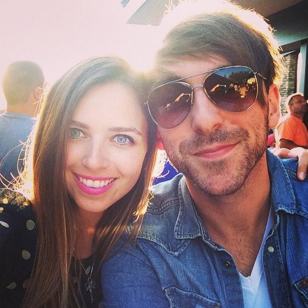 The happiest hour! 🍷🍻