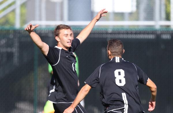 NazAthletics's tweet photo. @NazAthletics beats Allegheny 3-1 in men's soccer season opener  #naz #goldenflyers http://t.co/R77oopABv1