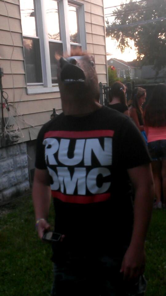 Max_Lutzker's tweet image. Only at #KashProject do you find a case of Mad Horse Disease