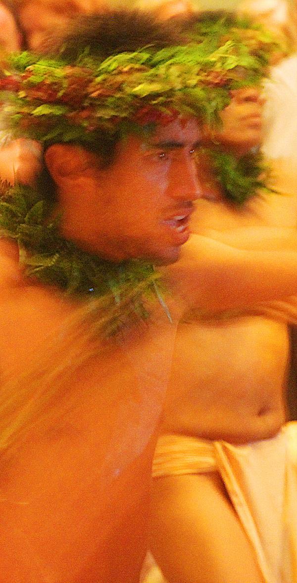 TravelWriterExm's tweet photo. Hindus and hulas round out this itinerary in #Hawaii. http://t.co/f2FKKUn8na @examinercom http://t.co/P0cRnGvITx