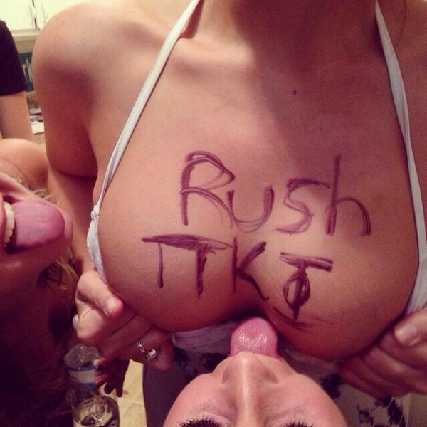 dbgent's tweet image. I love being back here #greekgirls