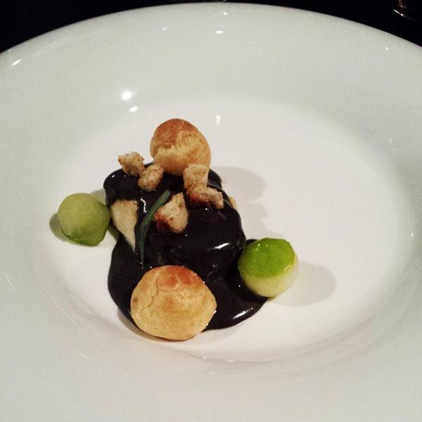 LondonPopups's tweet photo. Course 2 at @wolvesmouth supper club with @griddlecakes #LAPopups http://t.co/VAu4UYsq9F http://t.co/BwBbgyk3Un