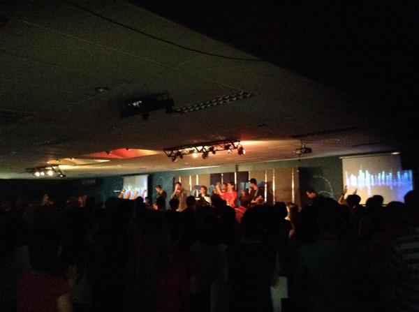 victory_lb's tweet photo. HAPPENING NOW: NEXT #discipleship2014 http://t.co/qToORMUdm1