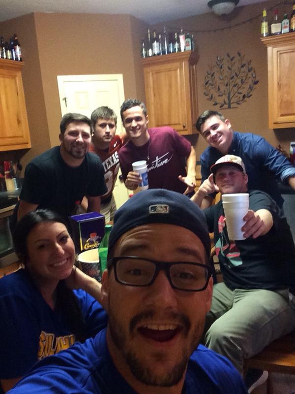 d_stitz11's tweet photo. Happy birthday JJ #akatootie #missintootall #DDWT @beenhadthat12 @taylor_pruett @tannerkuyk @josheast4 http://t.co/W0p377pH6r