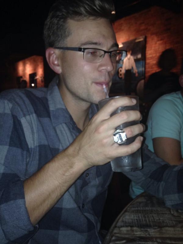 FriendTime21's tweet photo. Soo... The third ring came in. #blessed #3peat http://t.co/xIqzedeThm