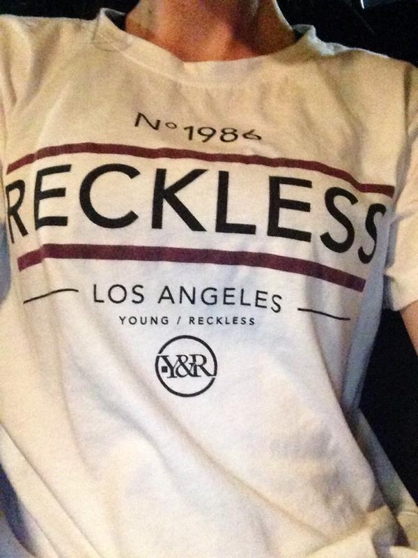 Whorgan_'s tweet photo. @AllyThacker_ do you like my shirt? 😉 http://t.co/ake5aRUoCP