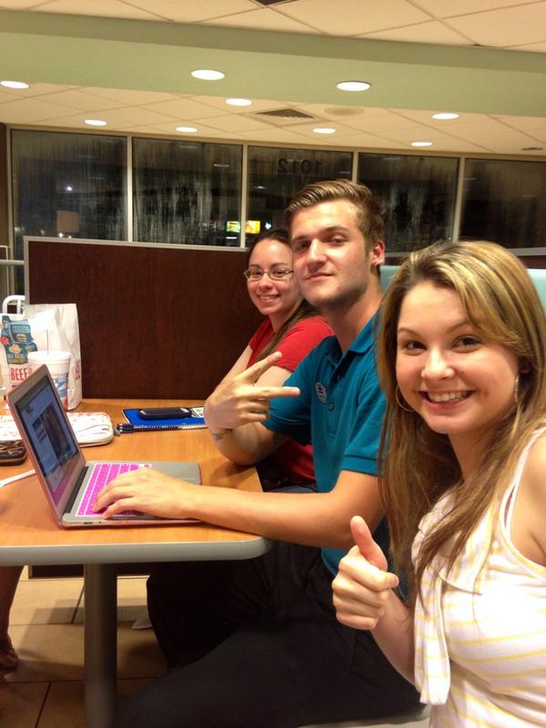 freehawk_te's tweet image. Brand new IBO, Mr. Preston Deal! Welcome to the team bro :)
PS: he's more excited than he looks @Millers3rdleg