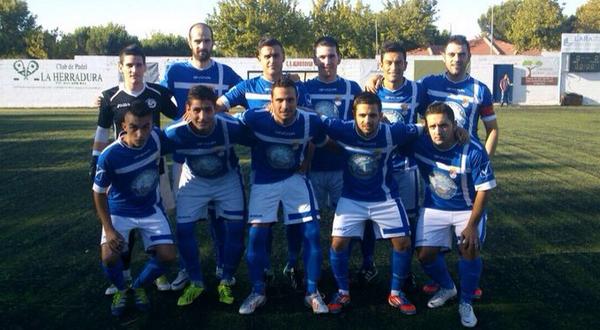 Guille_velasco's tweet photo. Hoy empieza lo bueno!!! #equipo#familia  @CFAlmodovar http://t.co/OI4bHYTNVO