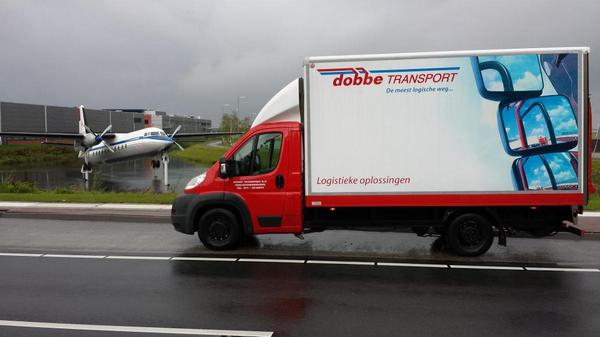 Richgijs's tweet photo. FF spoedje luchtvracht ook weer geregeld http://t.co/xvF1K4KYiT