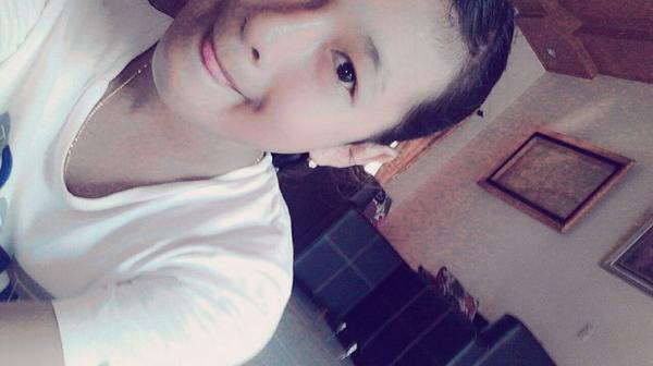 Afrillianda_'s tweet photo. Iseng http://t.co/ASKnM9kJRA