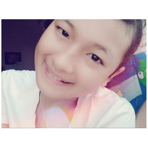 Afrillianda_'s tweet photo. Iseng http://t.co/ASKnM9kJRA